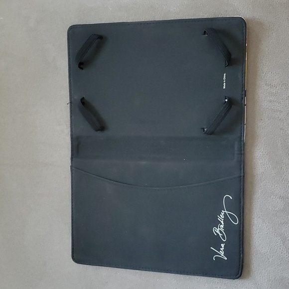 RETIRED PATTERN Vera Bradley Medium E-Book Cover in dogwood pattern - Picture 2 of 4